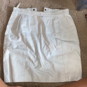 Real leather vintage skirt white